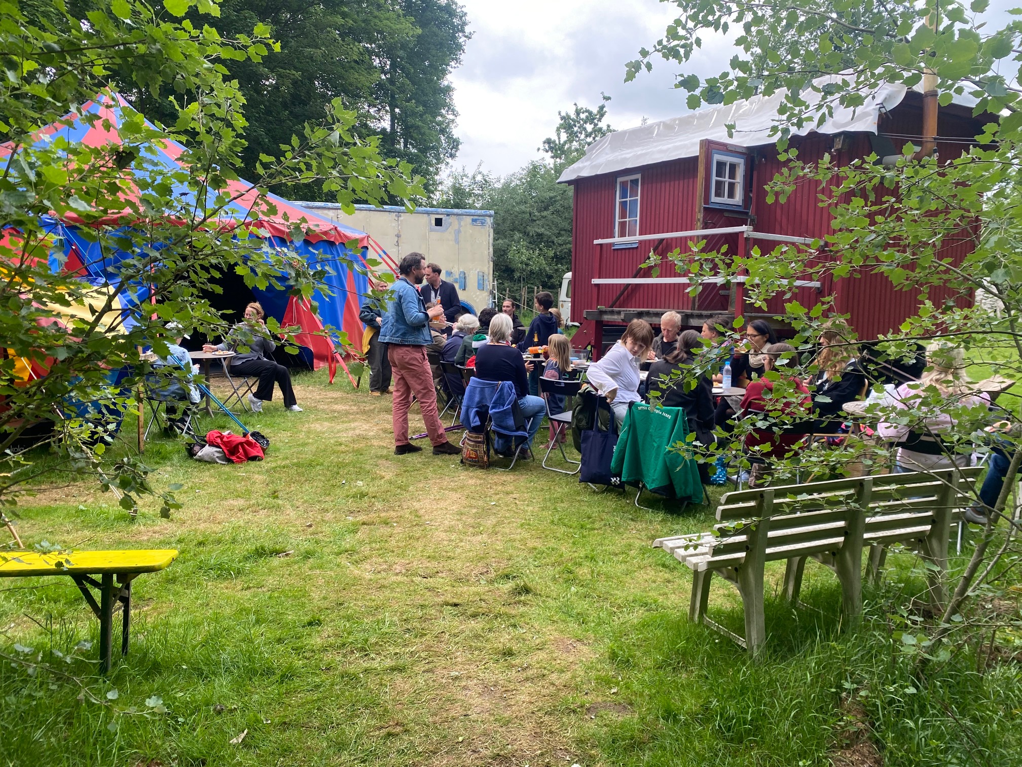 Theatergarten – Publikum